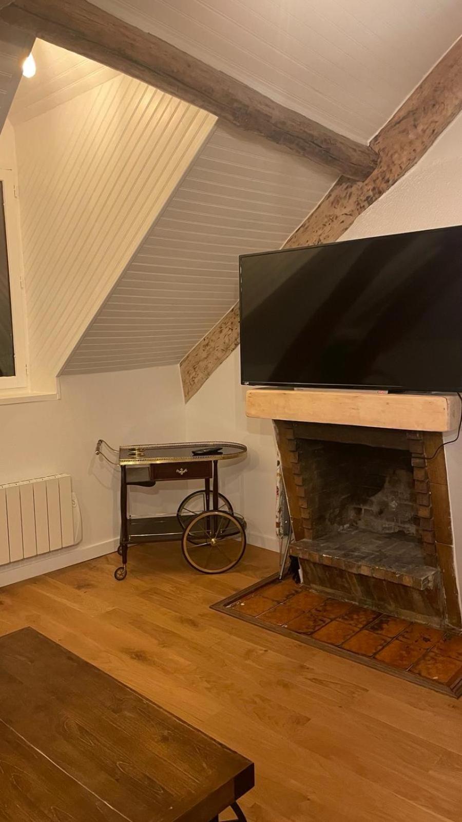 Appartement Aeroport Orly 아티스 몽스 외부 사진